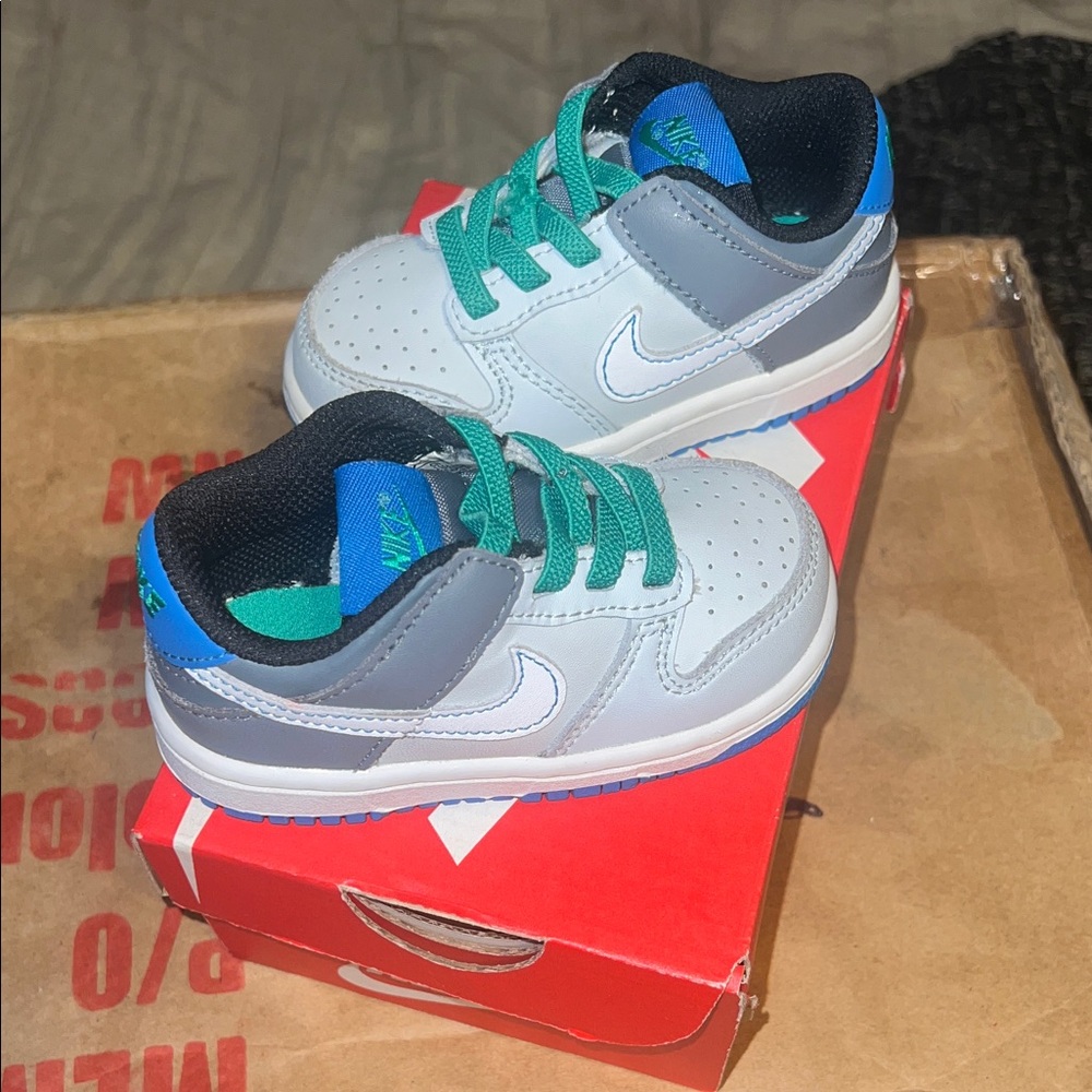Nike Dunks